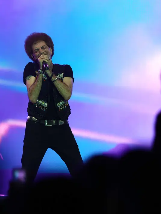 Penampilan God Bless di Jakarta Fair Kemayoran 2015. (Foto: Deki Prayoga/Bintang.com)