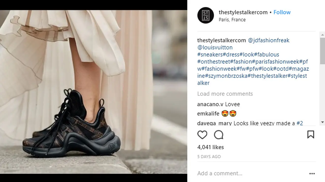Pecinta Sneakers, Wajib Punya Sepatu Keren dari Rumah Mode Berikut Ini