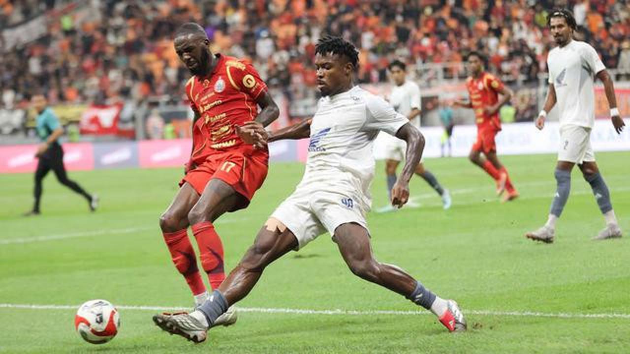 BRI Super League: Kualitas Rumput JIS Kembali Mengundang Keluhan
