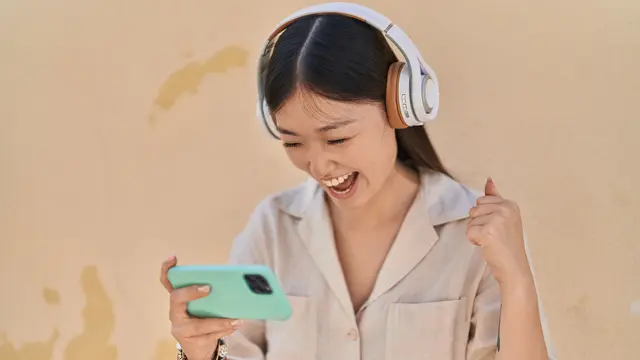 Tips Menjaga Komunikasi saat LDR Supaya Hubungan Tetap Hangat - 4