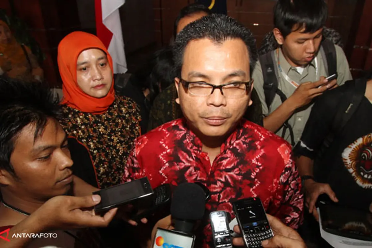 denny-indrayana-tolak-tawaran-sby-130402