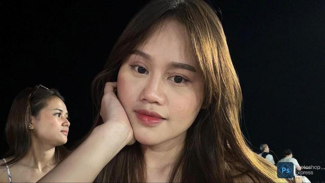 Potret Rani DA Liburan di Bali, Penampilannya Cantik Banget Pakai Dress Nikmati Sunset di Pinggir Pantai