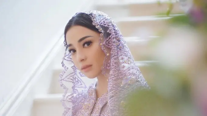 Inspirasi Kebaya ala Nikita Willy (credit: instagram/nikitawillyofficial94)