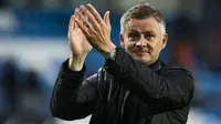 Manajer Molde FK, Ole Gunnar Solskjaer), setelah melawan Hibernian di kualifikasi Liga Campions di Aker Stadium, Molde (16/8/2018). (AFP/Svein Ove Ekornesvaag)