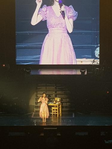 Konser IU "Love Poem" di Jakarta. (Ratnaning Asih/ Liputan6.com)
