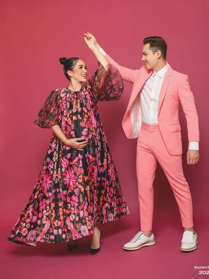 [Fimela] Ussy Sulistiawaty dan Andhika Pratama