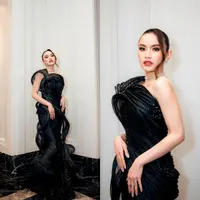 Lihat di sini tampilan Mahalini kembali manggung usai menikah. [@lisajuofficial]