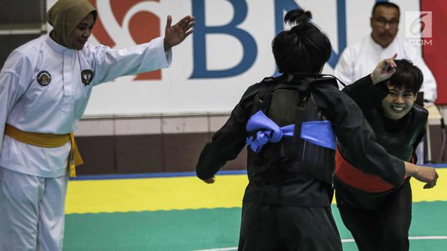 Pesilat Nirmalasari Oktaviani Menang 5-0 Atas Laos