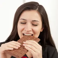 Tahukah kamu kalau cokelat bisa  membantu dalam merawat kondisi jantung? (Sumber Foto: The Spruce)