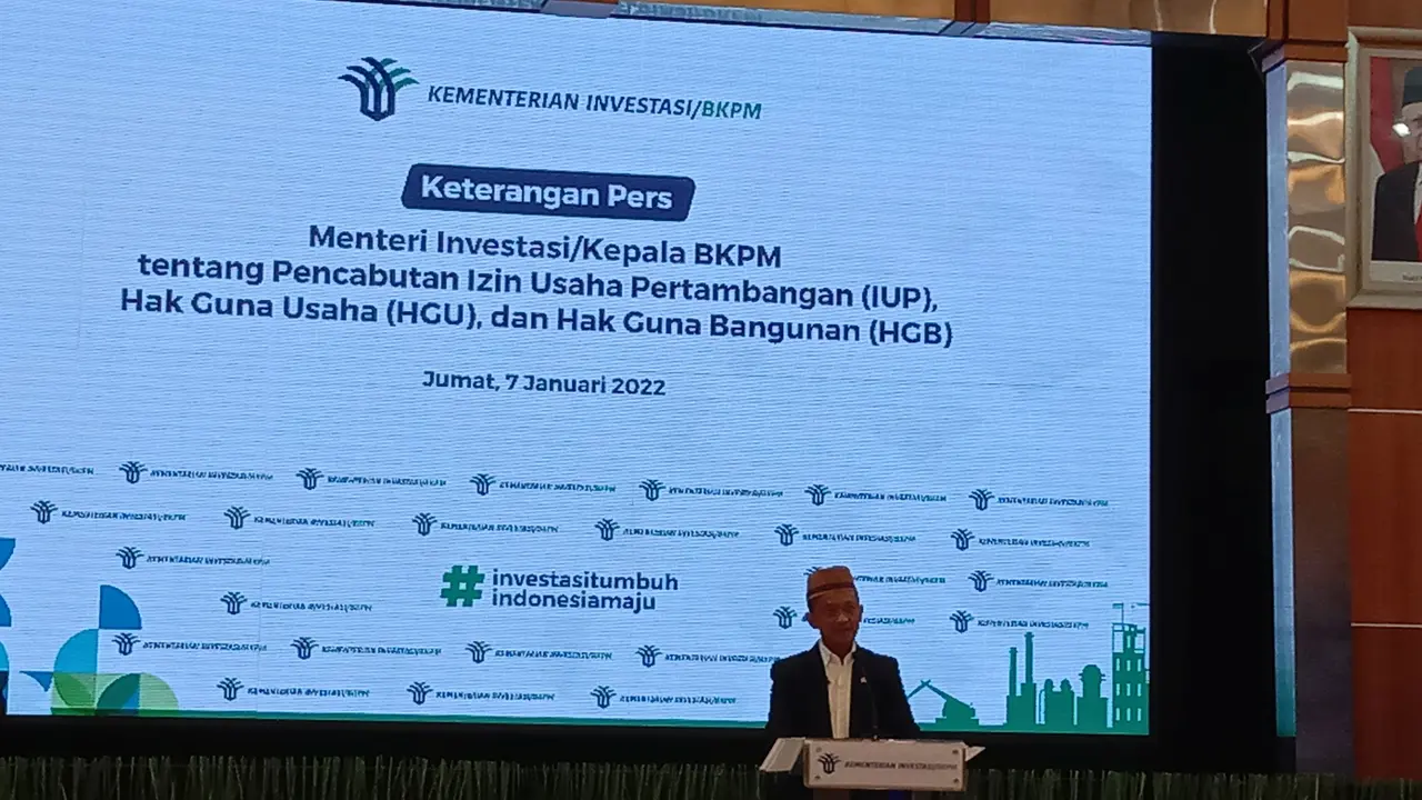 Konferensi pers Kepala BKPM  Bahlil Lahadalia tentang pencabutan Izin Usaha Pertambangan (IUP), Hak Guna Usaha (HGU), dan Hak Guna Bangunan (HGB).
