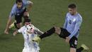 Hingga laga berakhir, skor 3-0 untuk kemenangan Timnas Argentina atas Uruguay tetap tidak berubah. (AFP/Alejandro Pagni)