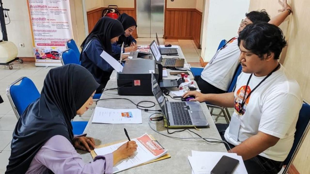 Mudik Gratis Pemprov DKI Jakarta: Ratusan Penumpang di Jaksel Siap Pulang Kampung