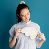 kecerdasan emosional adalah sebuah keterampilan yang memainkan peran penting dalam kesuksesan pribadi dan profesional (Foto: Freepik.com)