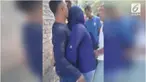 Terjadi keributan saat seorang istri melihat suaminya bersama wanita lain. Tak hanya itu, si suami bahkan dipeluk oleh wanita tersebut.