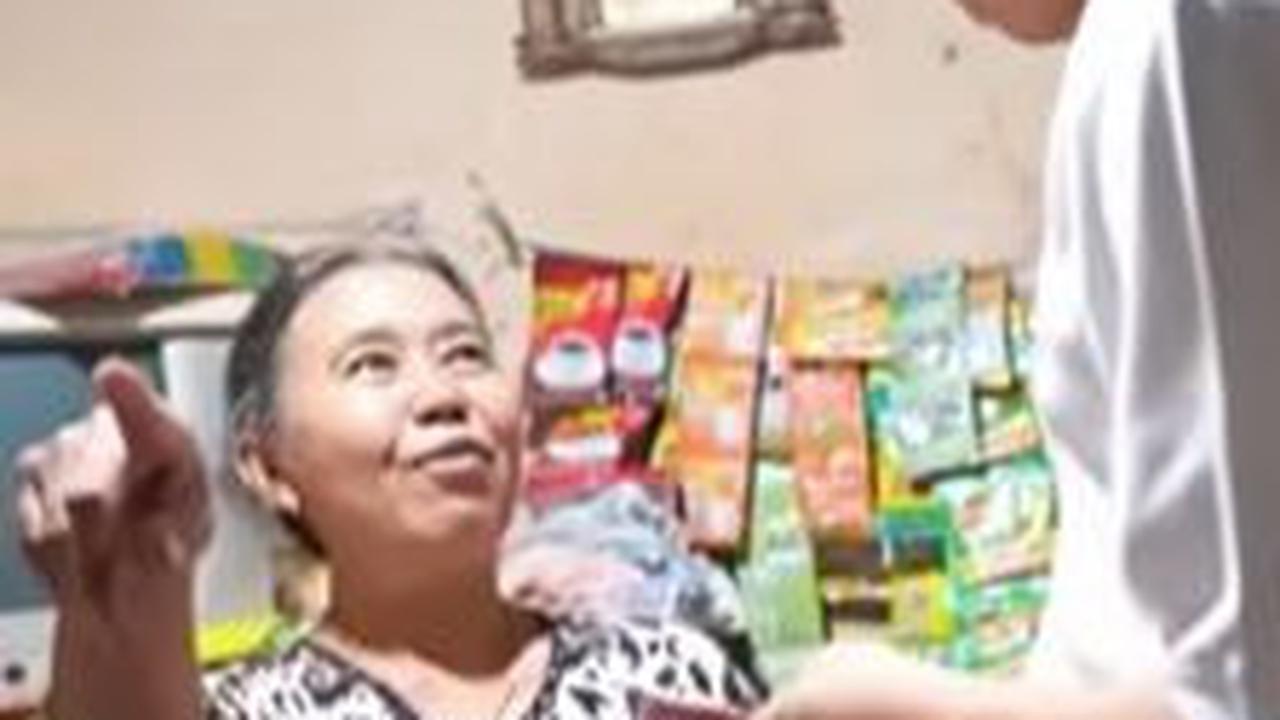 Diborong untuk Dibagikan Gratis<br>
