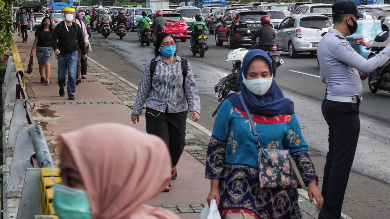 Angkat Kaki dari Tangerang, Pabrik Sepatu Besar Sasar Daerah Tawarkan Upah Rendah Tenaga Kerja
