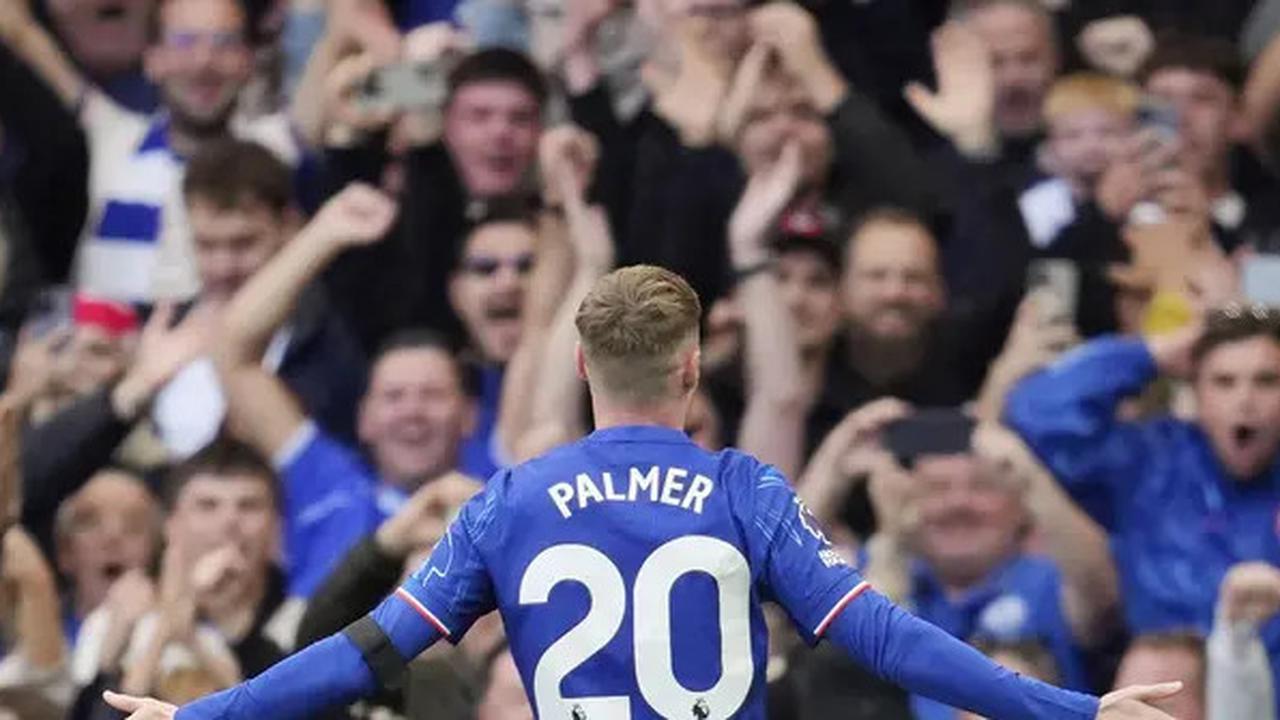 Cole Palmer Akui Tak Berdaya Lawan Virgil van Dijk