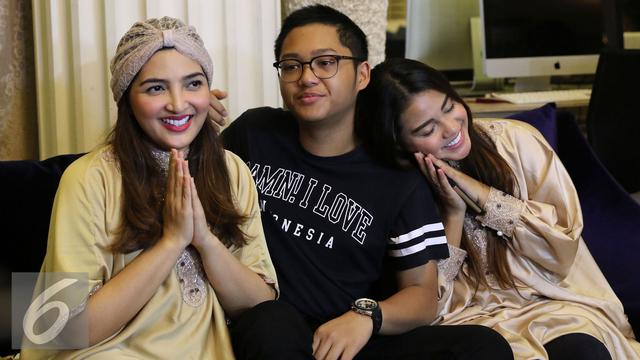 63 Foto Foto Romantis Bareng Pacar Terbaik