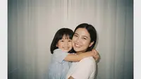 Cara Buat Foto Polaroid Masa Kecil dengan Sekarang di Gemini AI, Lengkap dengan Prompt