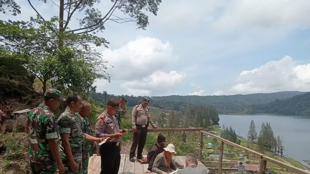 WNA Rusia Nekat Hendak Daki Gunung Sinabung