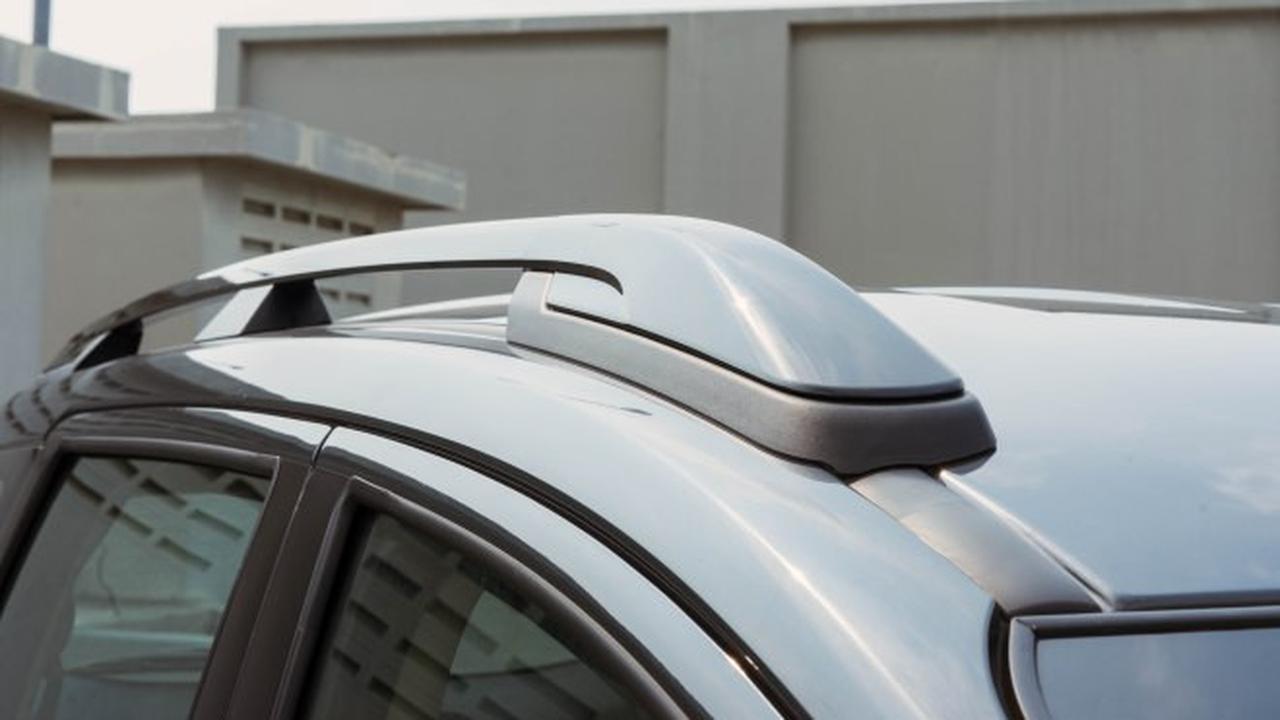 Jenis Roof Rail yang Efektif untuk Mengangkut Barang di Kendaraan