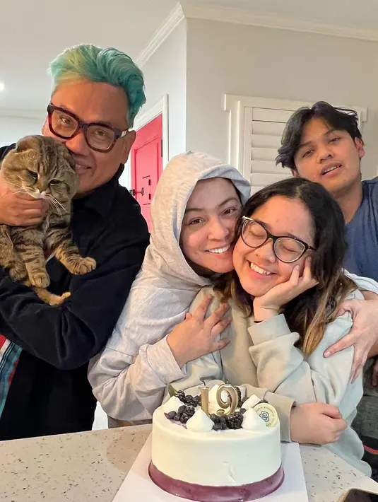 [Instagram/astridkuya]