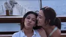 Sama seperti Gisella yang mahir berenang di laut dalam, Naysilla Mirdad tidak hanya dikenal karena kecantikannya, gaya modis, dan kepiawaiannya dalam berakting. Siapa sangka, adik dari Nana Mirdad ini ternyata memiliki hobi berpetualang outdoor. (Liputan6.com/IG/@gisel_la)