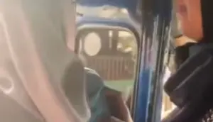 Viral Angkot Ugal-ugalan di Cianjur Bikin Penumpang Stres