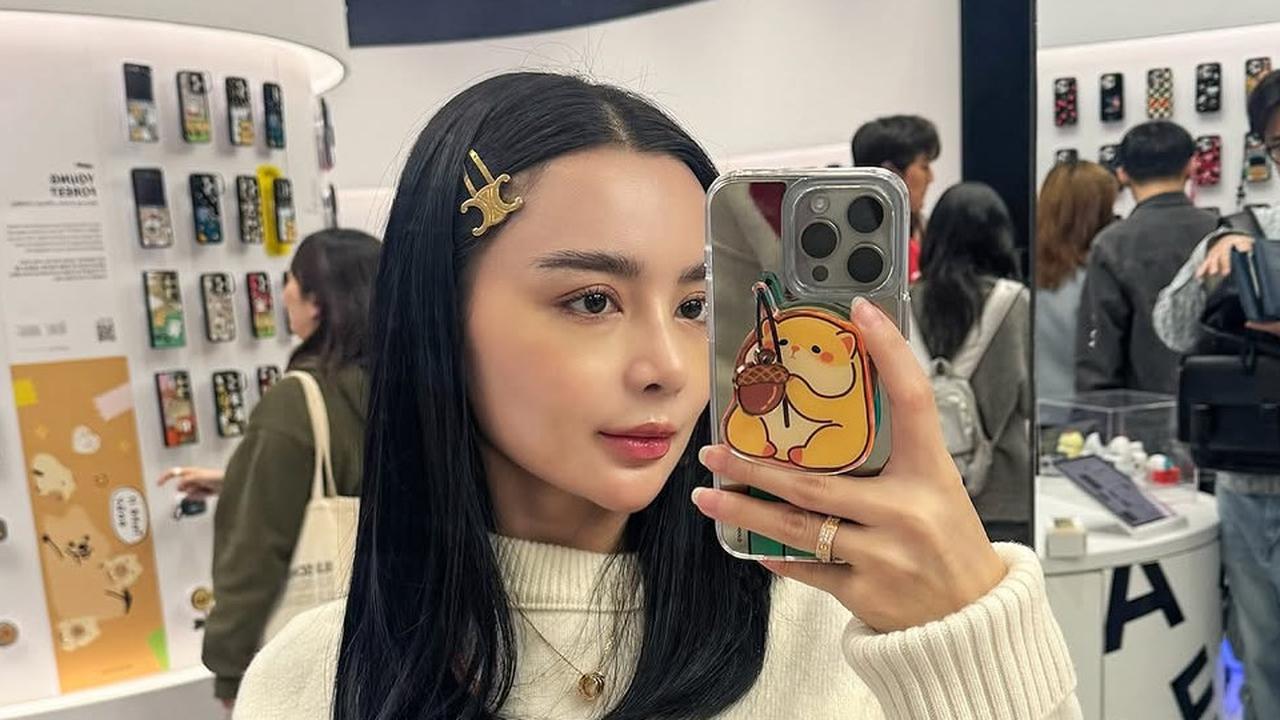 7 Potret Terbaru Wika Salim yang Bikin Netizen Salfok dengan Hidungnya yang Makin Mancung