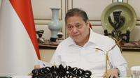 Menteri Koordinator Bidang Perekonomian Airlangga Hartarto, saat Rapat Koordinasi Komite Kebijakan Pembiayaan bagi UMKM, Selasa (24/12/2024). (Foto: ekon.go.id)