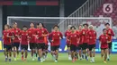 Pemain Timnas Jepang menjalani sesi latihan resmi di Stadion Utama Gelora Bung Karno, Senayan, Jakarta Pusat, Kamis (14/11/2024). (Liputan6.com/Angga Yuniar)