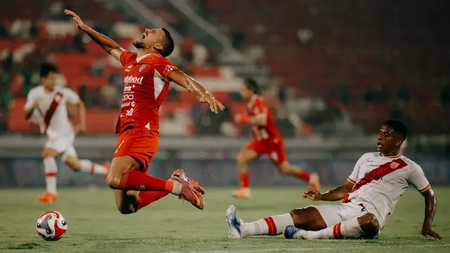 Bali United vs Persis Solo