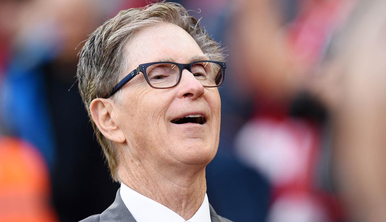 John W. Henry - Pemilik utama Liverpool FC ini berada di barisan terdepan atas terselenggaranya Liga Super Eropa. Pria asal Amerika Serikat ini juga memegang jabatan sebagai wakil presiden Liga Super Eropa. (AFP/Oli Scarff)