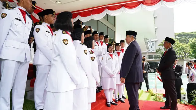 Upacara Bendera Hari Ulang Tahun Kemerdekaan ke-77 RI di KBRI Kuala Lumpur dihadiri oleh Presiden ke-6 RI Susilo Bambang Yudhoyono (SBY). (Dok KBRI Kuala Lumpur)