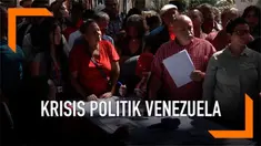 Ratusan warga Venezuela membuat petisi agar Amerika Serikat tidak ikut campur dalam masalah domestiknya.