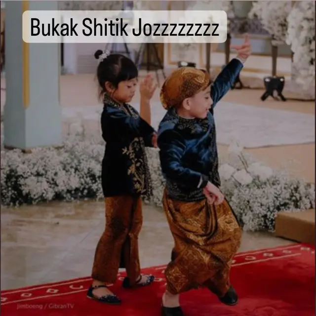 6 Meme Cucu Presiden Jokowi Ini Kocak, Tingkah Polosnya Bikin Gemas