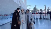 Ayu Ting Ting Unggah Pesan Menyentuh Hati Rayakan Hari Ibu Saat Umrah, Penuh Makna
