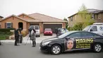 Sebuah rumah dimana 13 anak ditemukan dalam keadaan kurang gizi dan dirantai oleh sepasang suami istri di Perris, California, Senin (15/1). Kasus ini terungkap setelah salah satu anak berusia 17 tahun berhasil kabur. (Sandy Huffaker/Getty Images/AFP)
