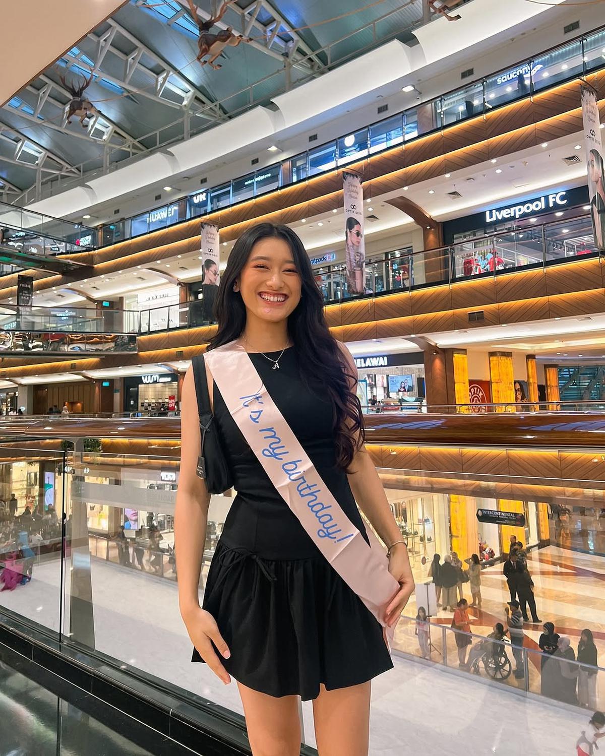 Amanda Caesa Rayakan Ulang Tahun ke-22 di Tanggal Spesial, Ini Momen Bahagianya