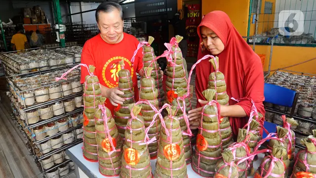 jelang Imlek permintaan kue keranjang meningkat