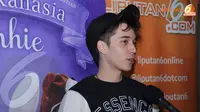 Meski usianya masih terbilang muda, Stefan William mengaku sudah memiliki syarat khusus untuk calon istrinya kelak (Liputan6.com/Rini Suhartini)
