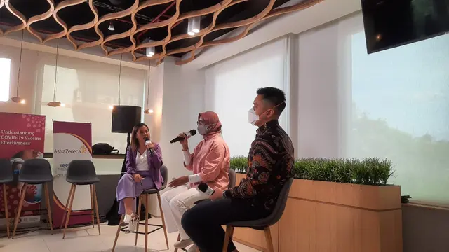 dr. Jeffrey bersama AstraZeneca