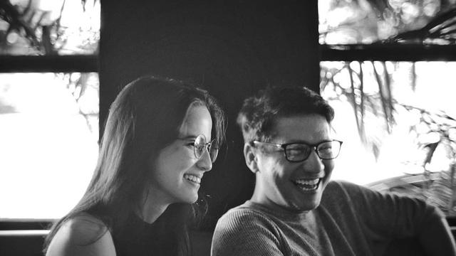 Dikabarkan Melamar Awal Maret, Ini 6 Momen Kebersamaan Gading Marten dan Juria Hartmans