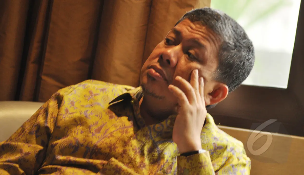 Fahry Hamzah saat menghadiri peluncuran buku berjudul "Privatisasi Berkerakyatan" di Hotel Mandarin, Jakarta, Jumat (20/3/2015). (Liputan6.com/Faizal Fanani)