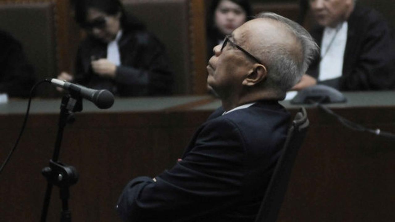 JPU tuntut OC Kaligis dihukum 10 tahun penjara