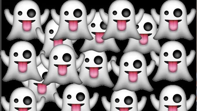 [Bintang] Yuk, Temukan Beruang Kutub di Antara Kerumunan Hantu Lucu!