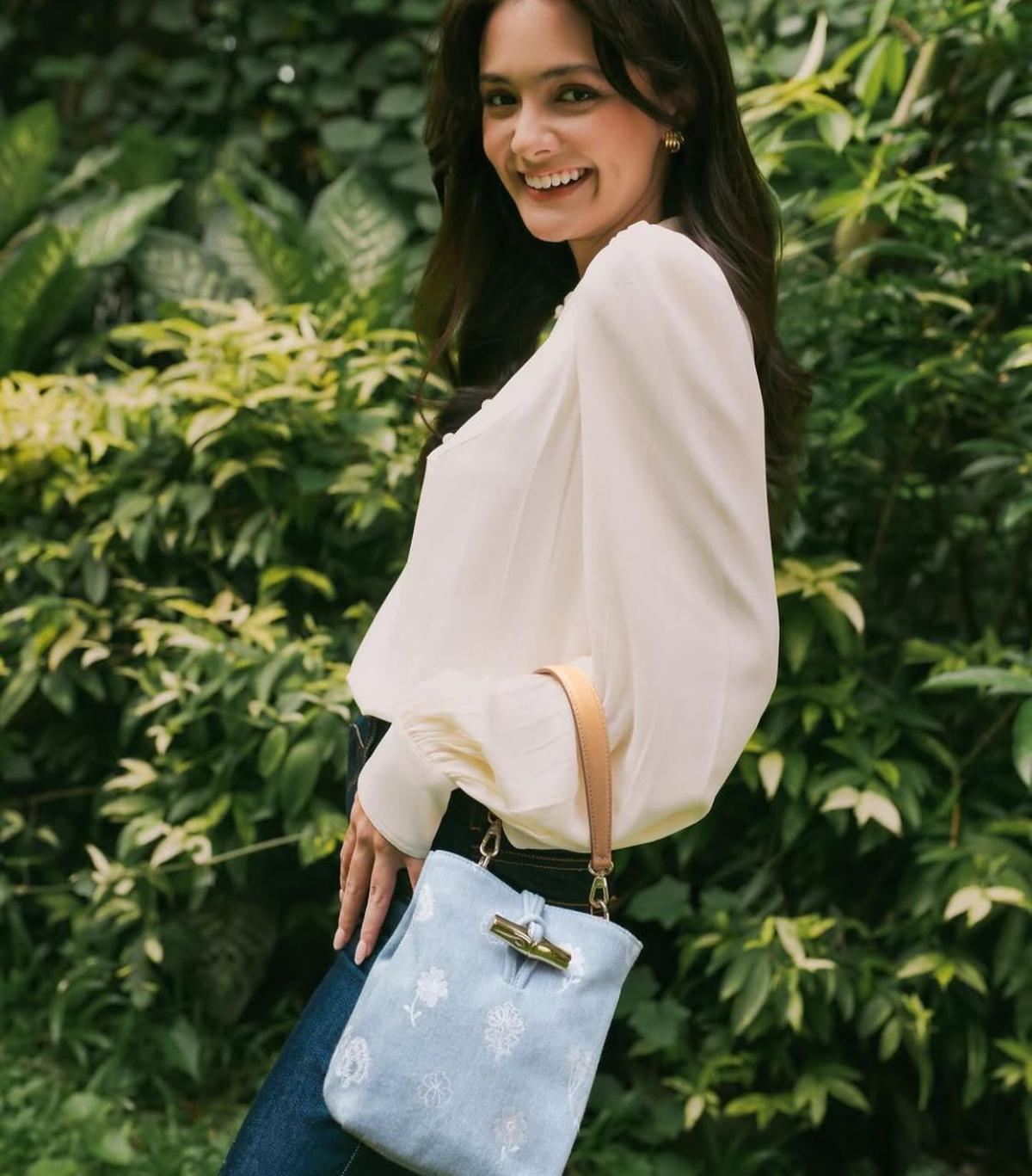 4 Potret Terbaru Amanda Rawles dengan Body Ramping, Dapat Pujian Cantik dari Netizen
