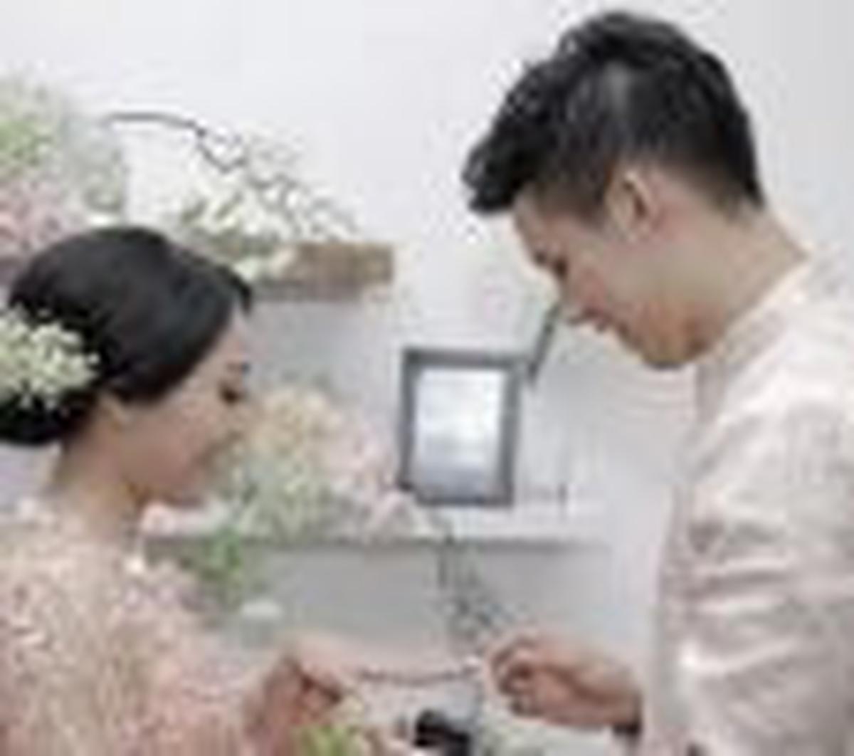 Hari ulang tahun pernikahan atau wedding anniversary merupakan momen paling berharga bagi setiap pasangan.
