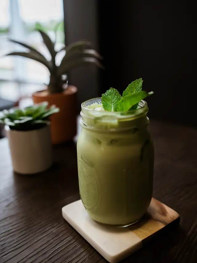 Thai green tea