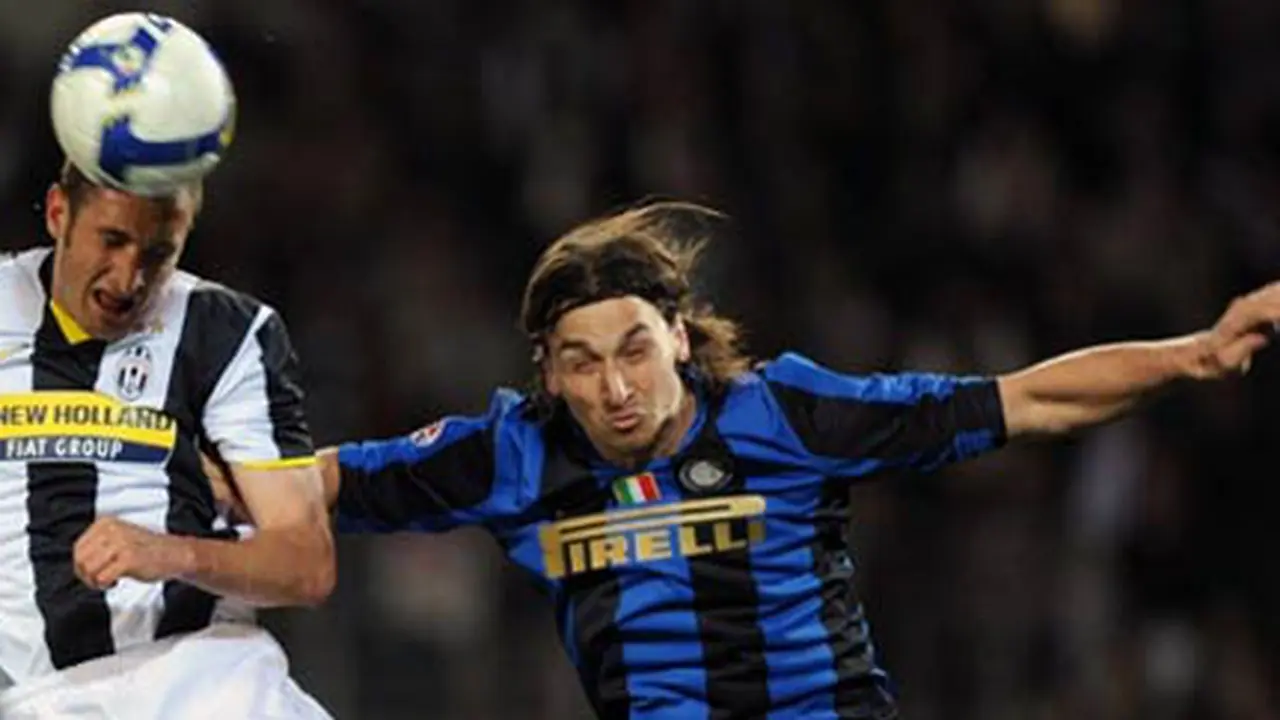 img_chiellini_ibra.jpg